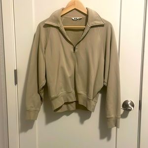 Uniqlo U half zipped sweatshirt Olive